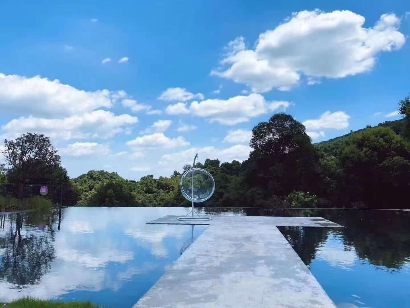 山外别院民宿无边际水池